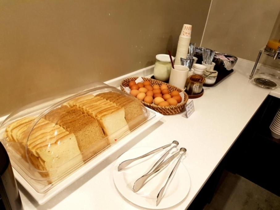 I-Check Hyunjin Hotel Тонхэ Экстерьер фото