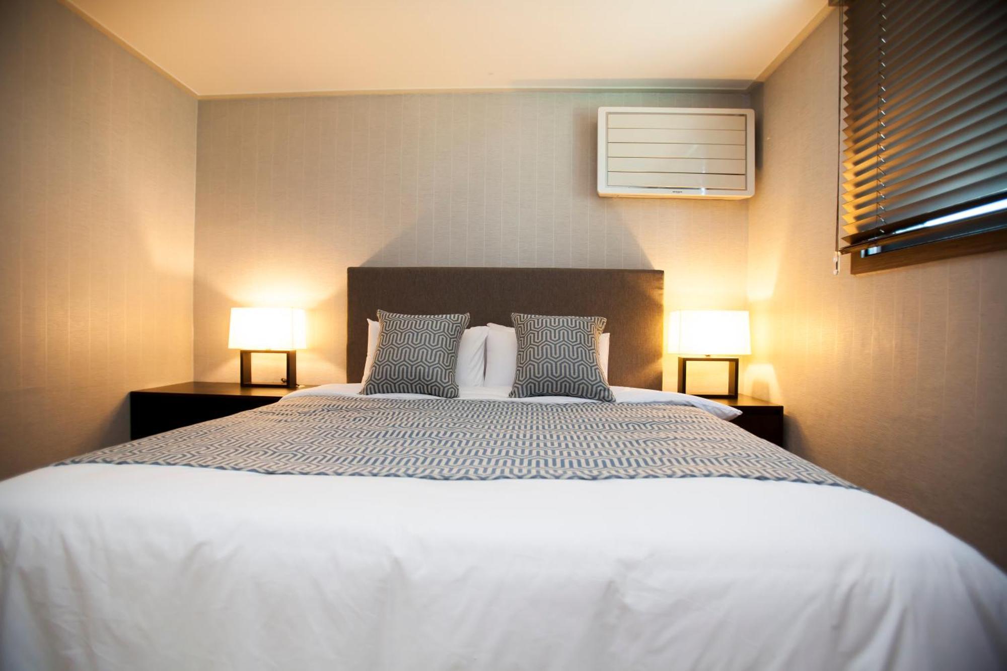 I-Check Hyunjin Hotel Тонхэ Экстерьер фото